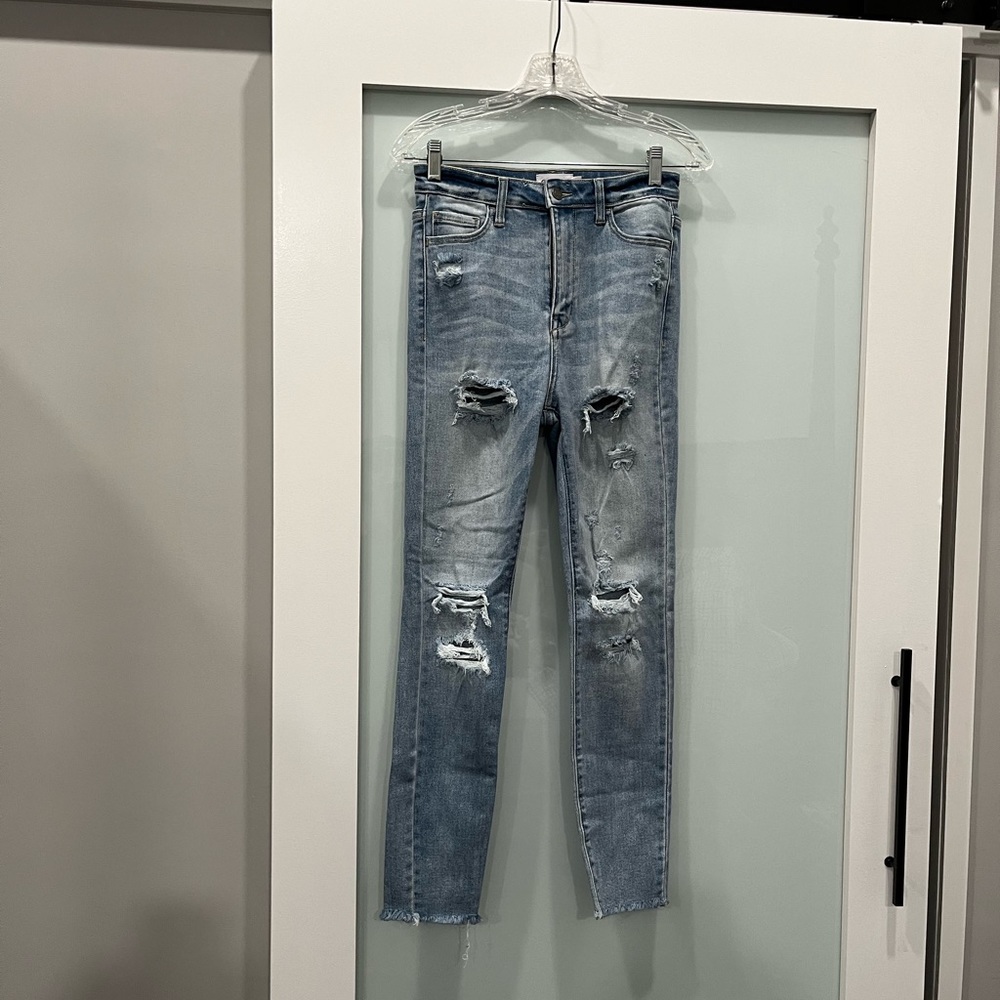 Cello High Rise Distressed Jean, Size 7